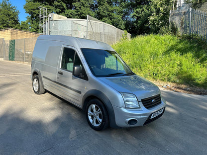 Bid on FORD TRANSIT CONNECT - 13 PLATE WITH ONLY 141K MILES - MOT JAN 2024 - (NO VAT ON HAMMER)- Buy &amp; Sell on Auction with EAMA Group
