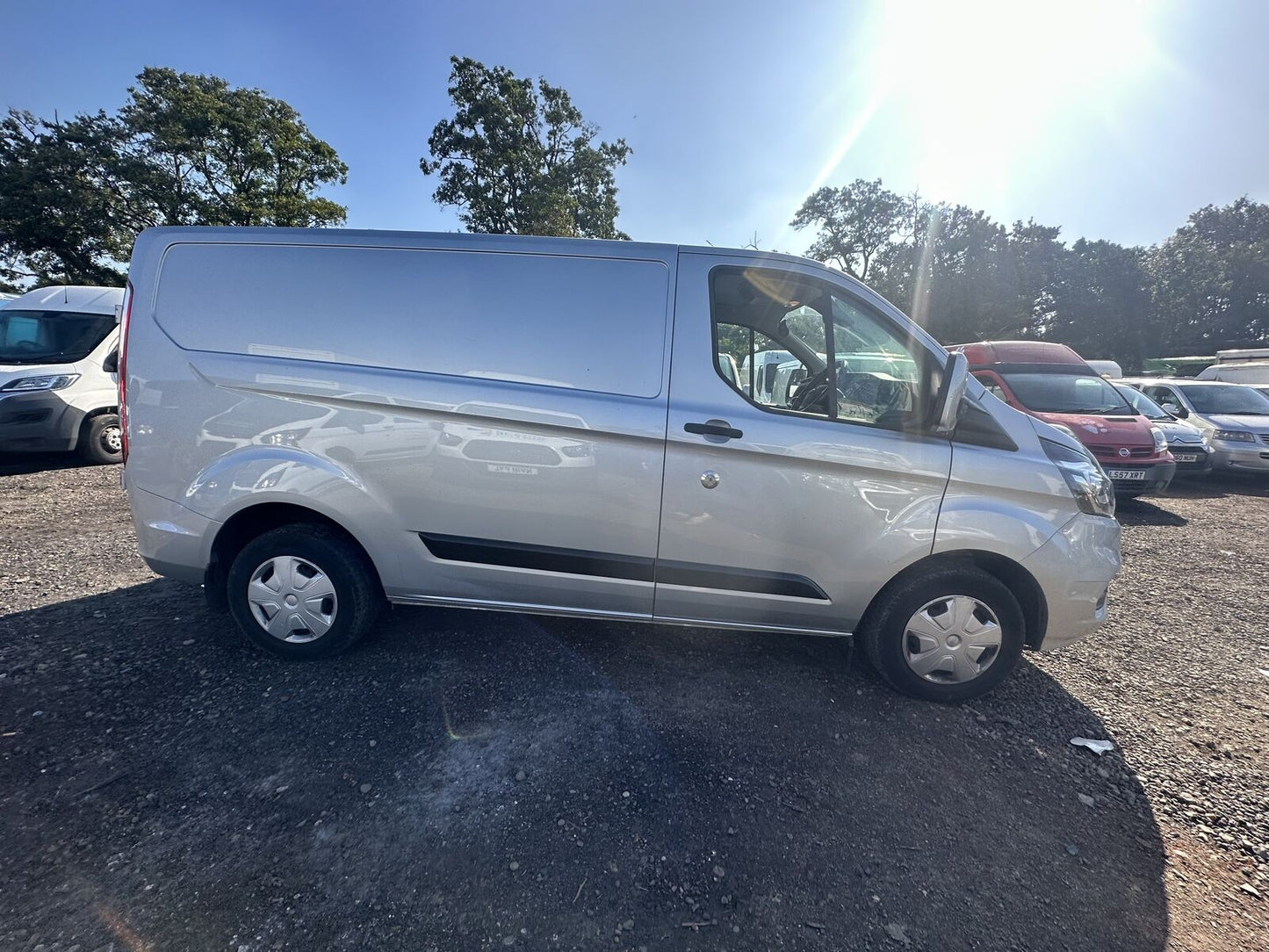 Bid on ONLY 5OK MILES - 18 PLATE FORD TRANSIT 2.0 TDCI 130PS: LOW ROOF TREND (NO VAT ON HAMMER)- Buy &amp; Sell on Auction with EAMA Group