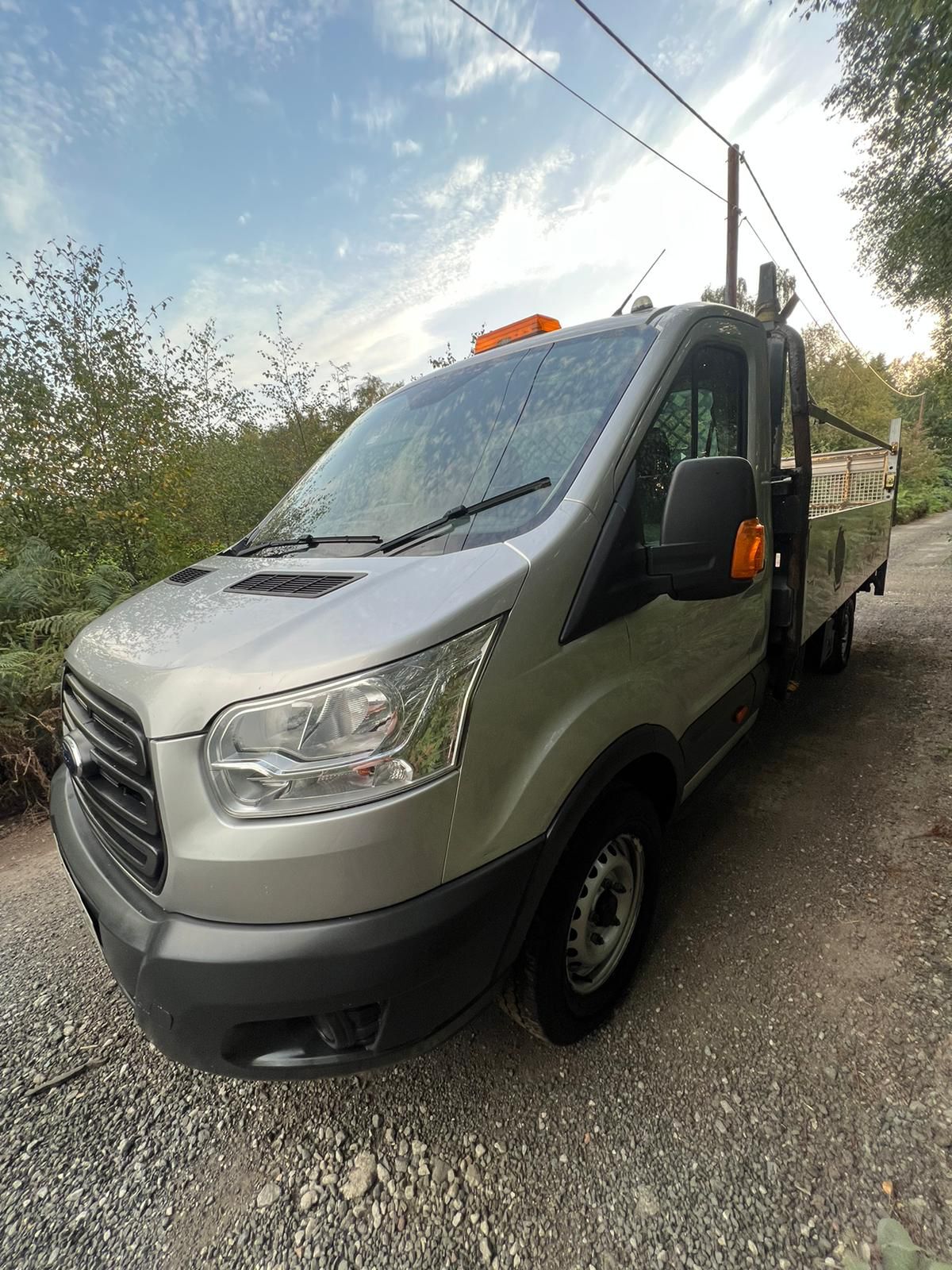 Bid on FORD TRANSIT 2016 FLATBED WITH TAIL LIFT 14 FT DROPSIDE BODY- Buy &amp; Sell on Auction with EAMA Group