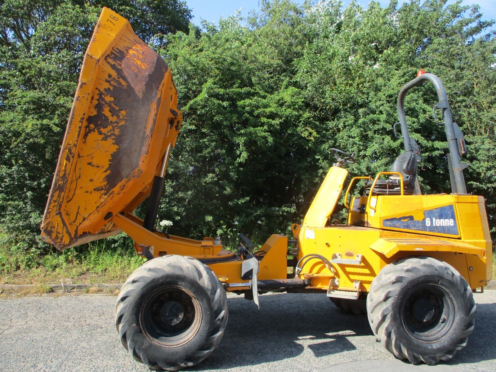 Bid on 2012 THWAITES 6-TON DUMPER: THE SWIVEL SKIP SPECIALIST- Buy &amp; Sell on Auction with EAMA Group