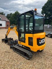 ALMOST NEW: 2022 JCB 16C-1 DIGGER WITH ONLY 160 HOURS