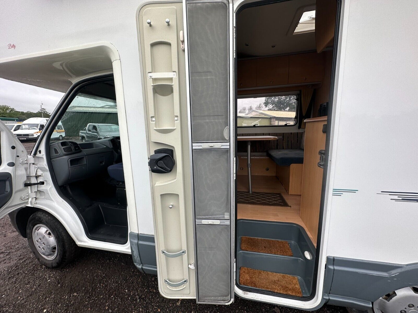 Bid on BIKE RACK, TOWBAR, AND MORE: '54 FIAT DUCATO CAMPER MILEAGE: 65167 MOT: FEB 2024 (NO VAT ON HAMMER)- Buy &amp; Sell on Auction with EAMA Group