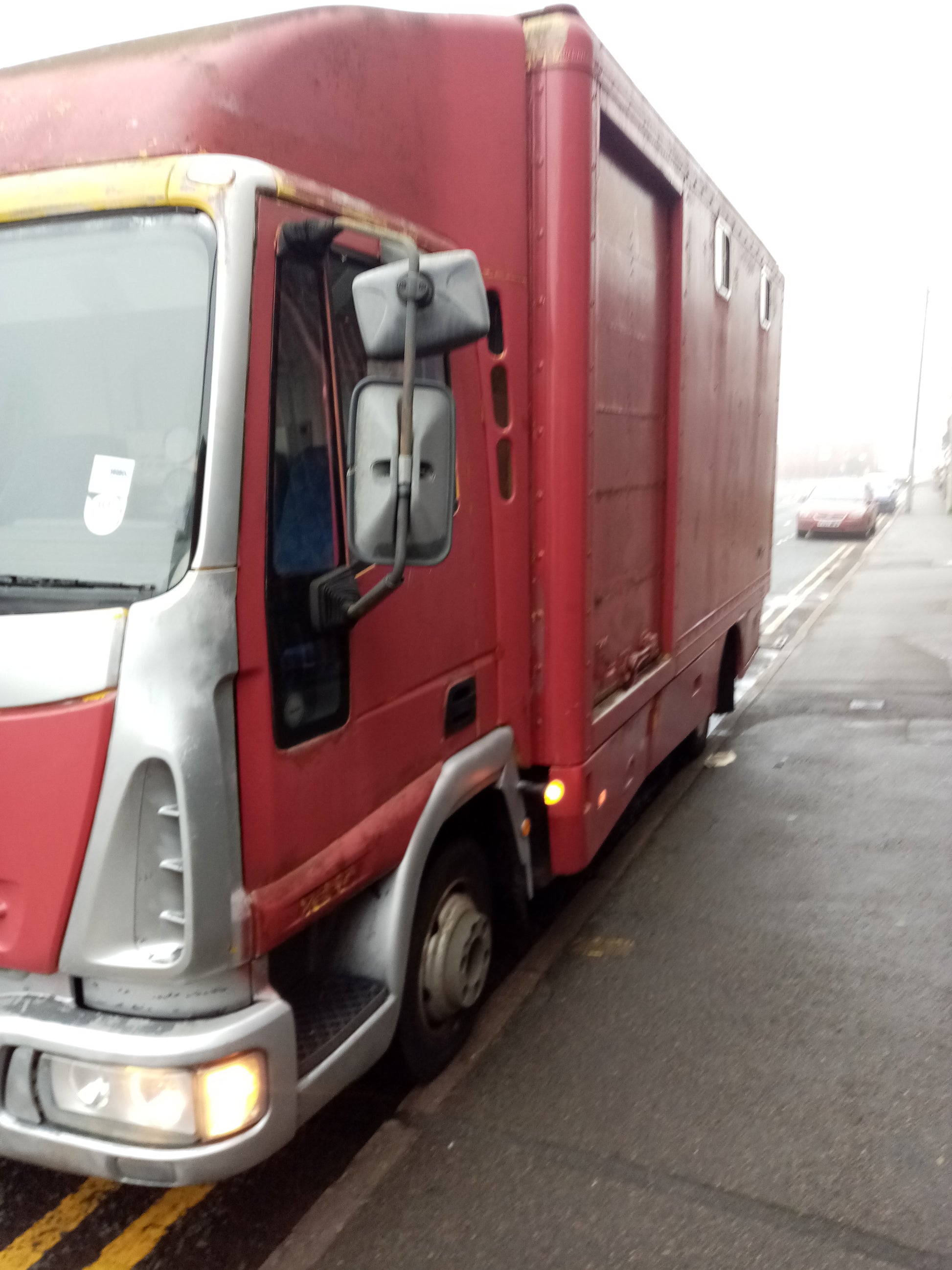 Bid on LOW MILEAGE 55 REG 7.5 TON HORSEBOX, MANUAL GEARBOX- Buy &amp; Sell on Auction with EAMA Group