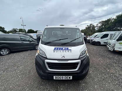 Bid on EURO 69 PLATE PEUGEOT BOXER CREW CAB DROPSIDE ONLY 114K MILES - NO VAT ON HAMMER- Buy &amp; Sell on Auction with EAMA Group