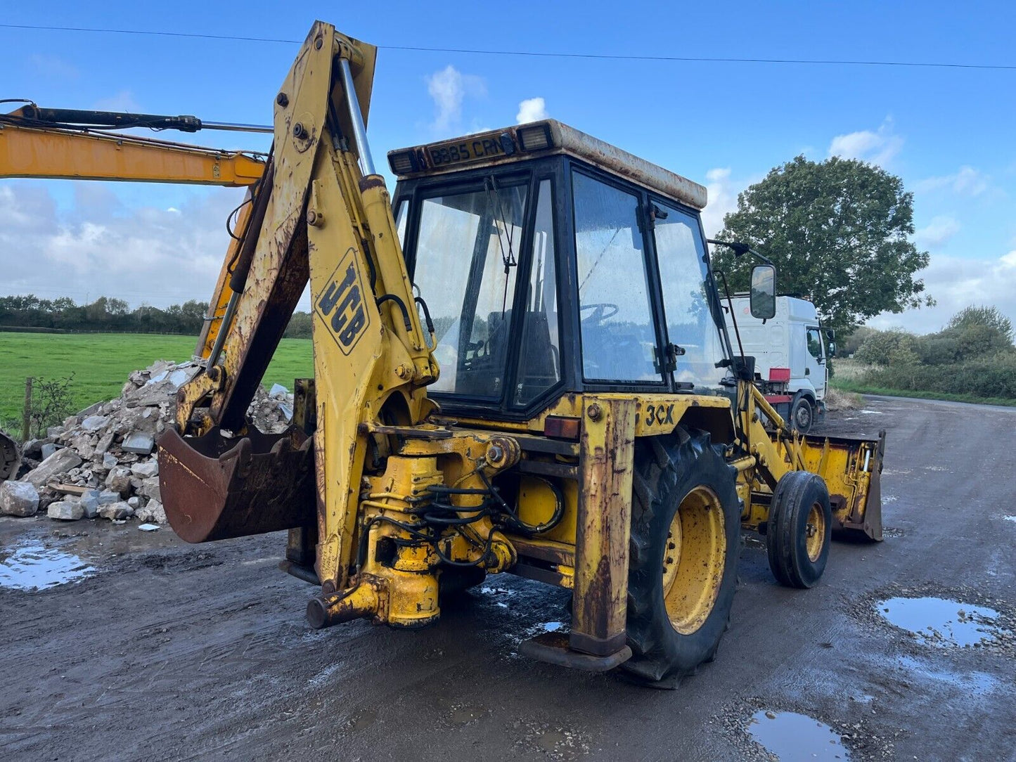 Bid on 1984 JCB 3CX 2 WHEEL DRIVE BACKHOE LOADER- Buy &amp; Sell on Auction with EAMA Group