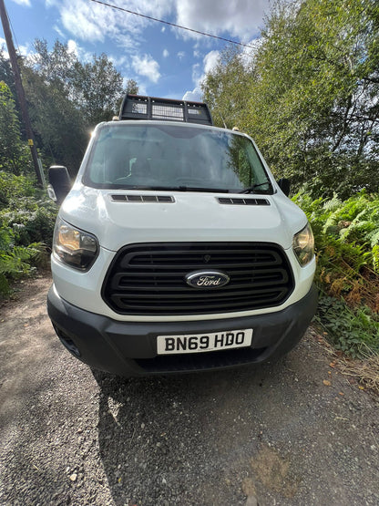 Bid on GREAT EXAMPLE FORD TRANSIT TIPPER 2020 DOUBLE CAB TWIN WHEEL EURO 6 ONLY 99K MILES- Buy &amp; Sell on Auction with EAMA Group