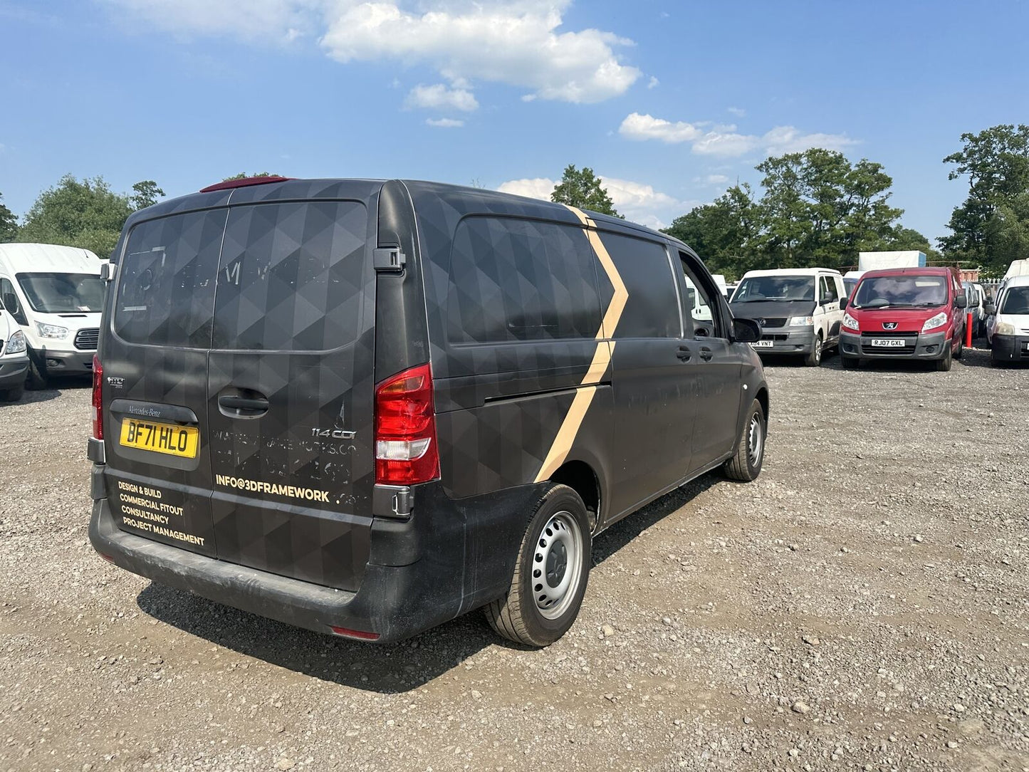 Bid on **((ONLY 2443 MILES))** PERFECT CONDITION: 71 PLATE MERCEDES VITO DIESEL RWD VAN (NO VAT ON HAMMER)- Buy &amp; Sell on Auction with EAMA Group